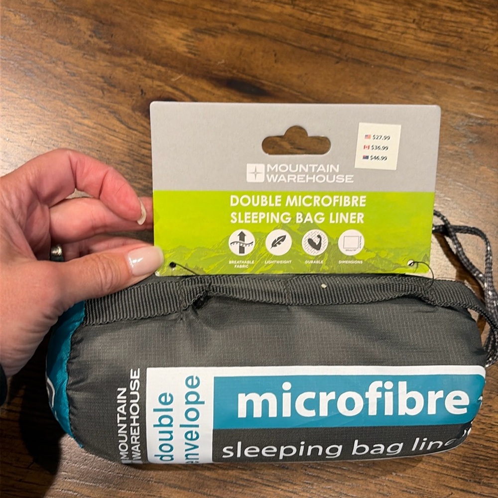 MOUNTAIN WAREHOUSE BNWT Microfiber sleeping bag liner. Grey